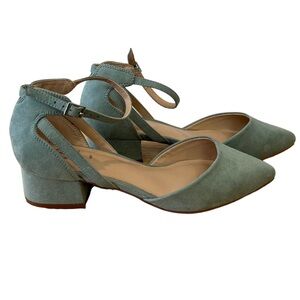 - A MTL 1800 brand new heel sage green